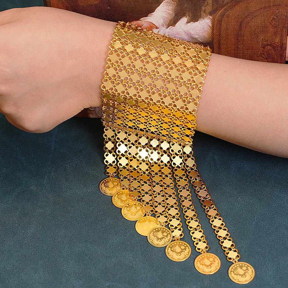 Ethnic Luxe Fashion - Pulsera De monedas chapada en oro