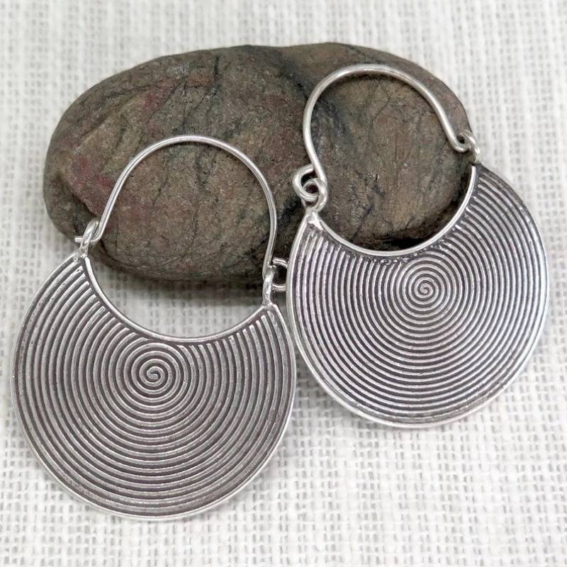 Pendientes Colgantes de Estilo - Ethnic Fashion Wear For Women reseña y precio